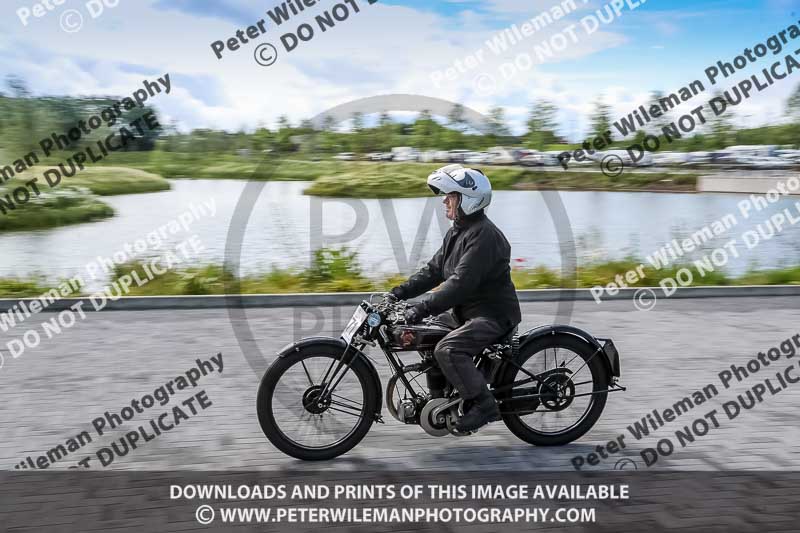 Vintage motorcycle club;eventdigitalimages;no limits trackdays;peter wileman photography;vintage motocycles;vmcc banbury run photographs